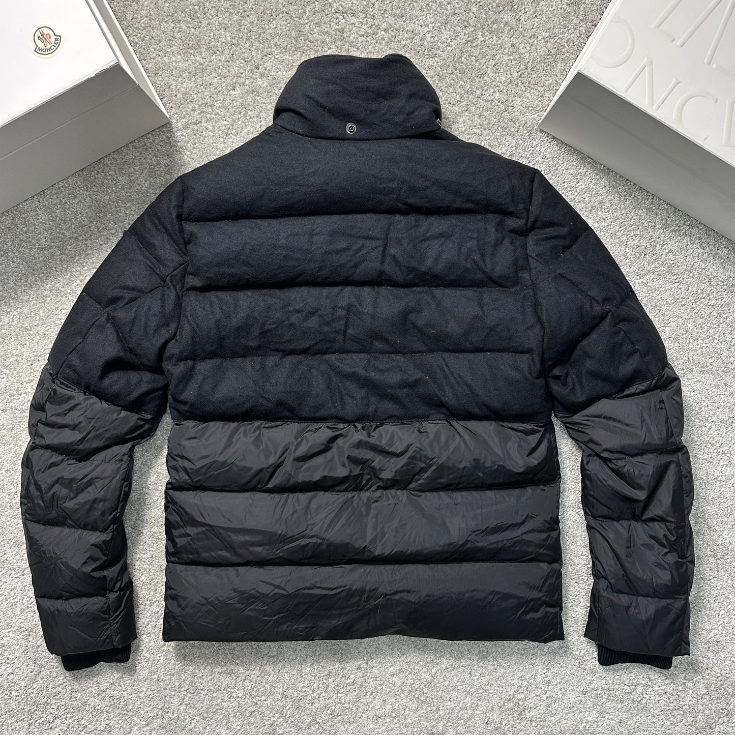 Noir Size 1 (S)