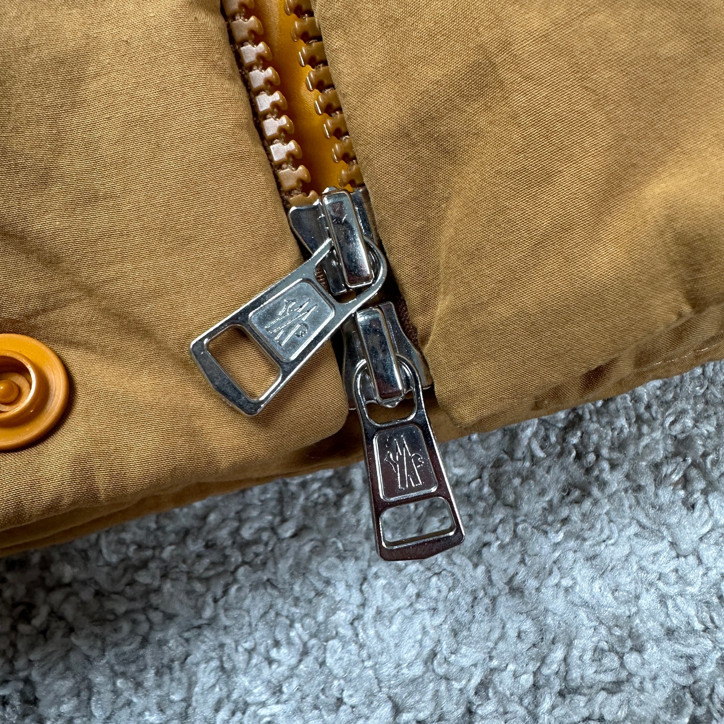 Koganei Gilet Size 2 (Fits M/L)