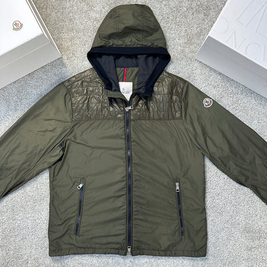 Cedric Lightweight Size 3 (M)