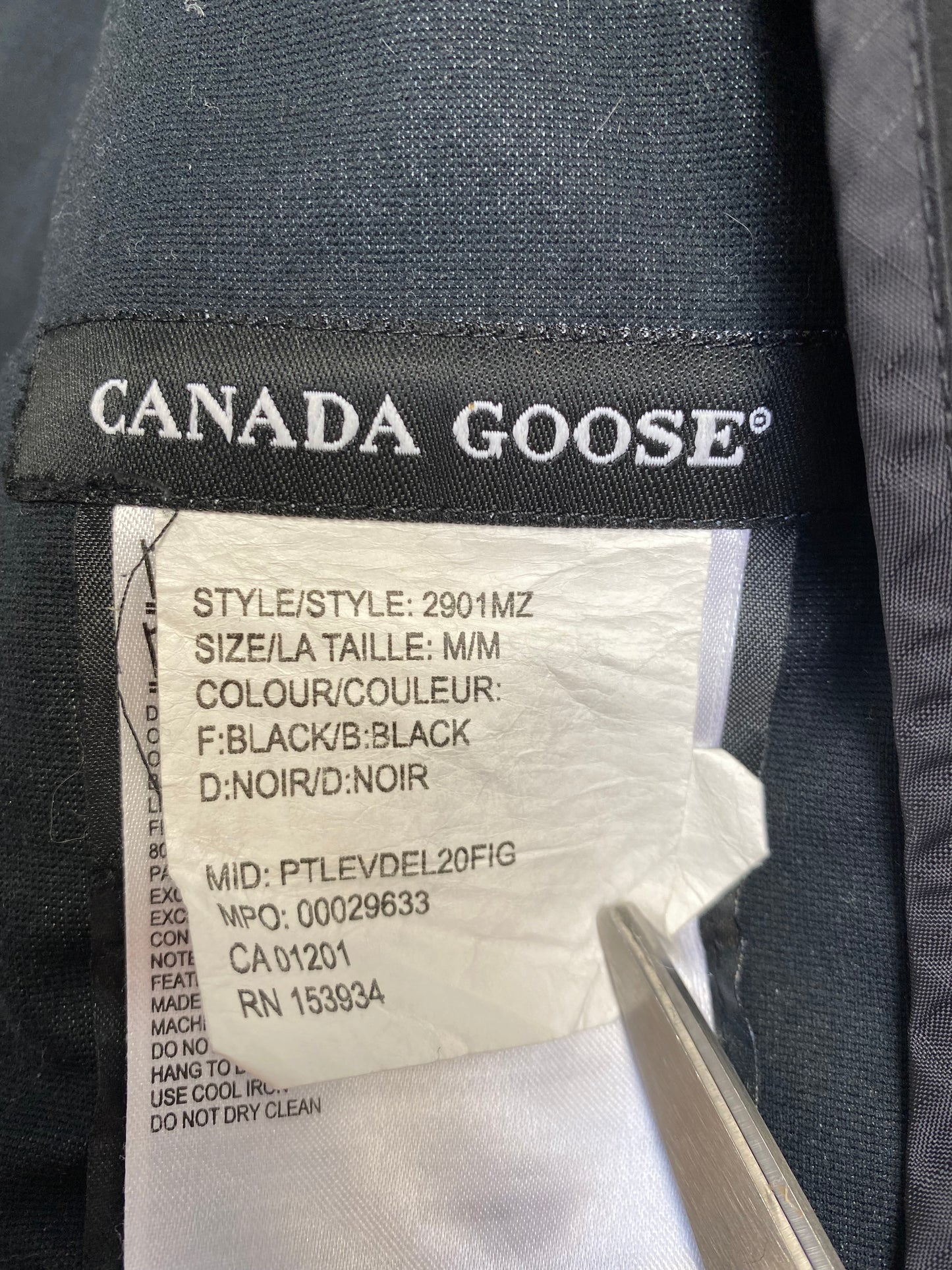 Jericho Black Windbreaker Size M