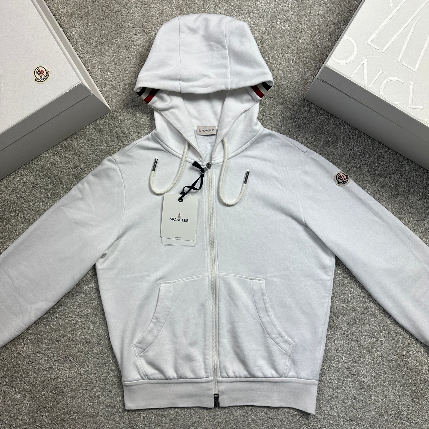 Hoodie White Size M (Fits S/M)
