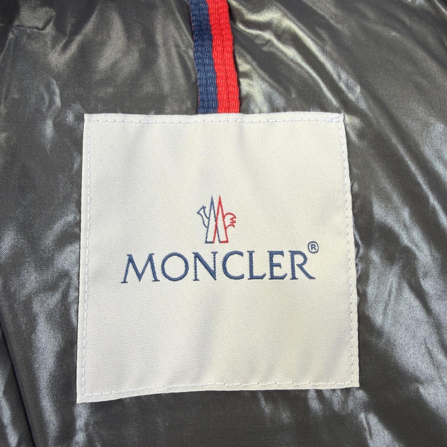 Moncler Maya Size 4 L BNWT