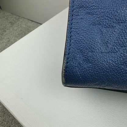 Louis Vuitton Pont Neuf MM Hand Bag