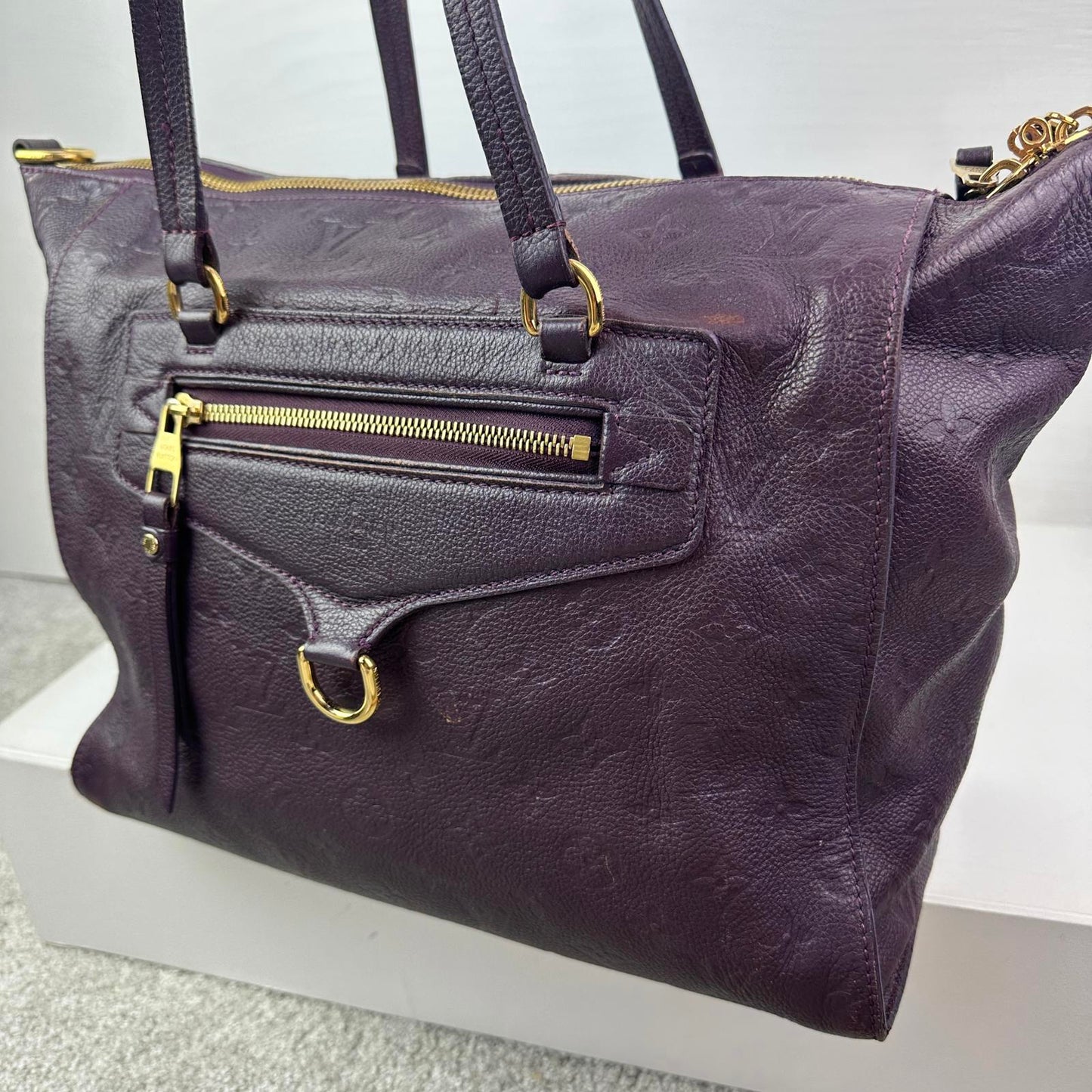 Louis Vuitton Lumineuse Shoulder Bag