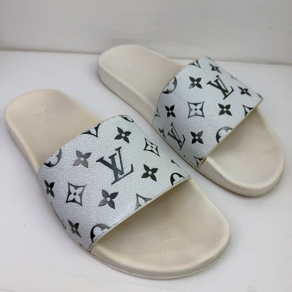 Louis Vuitton Monogram Slides UK 9
