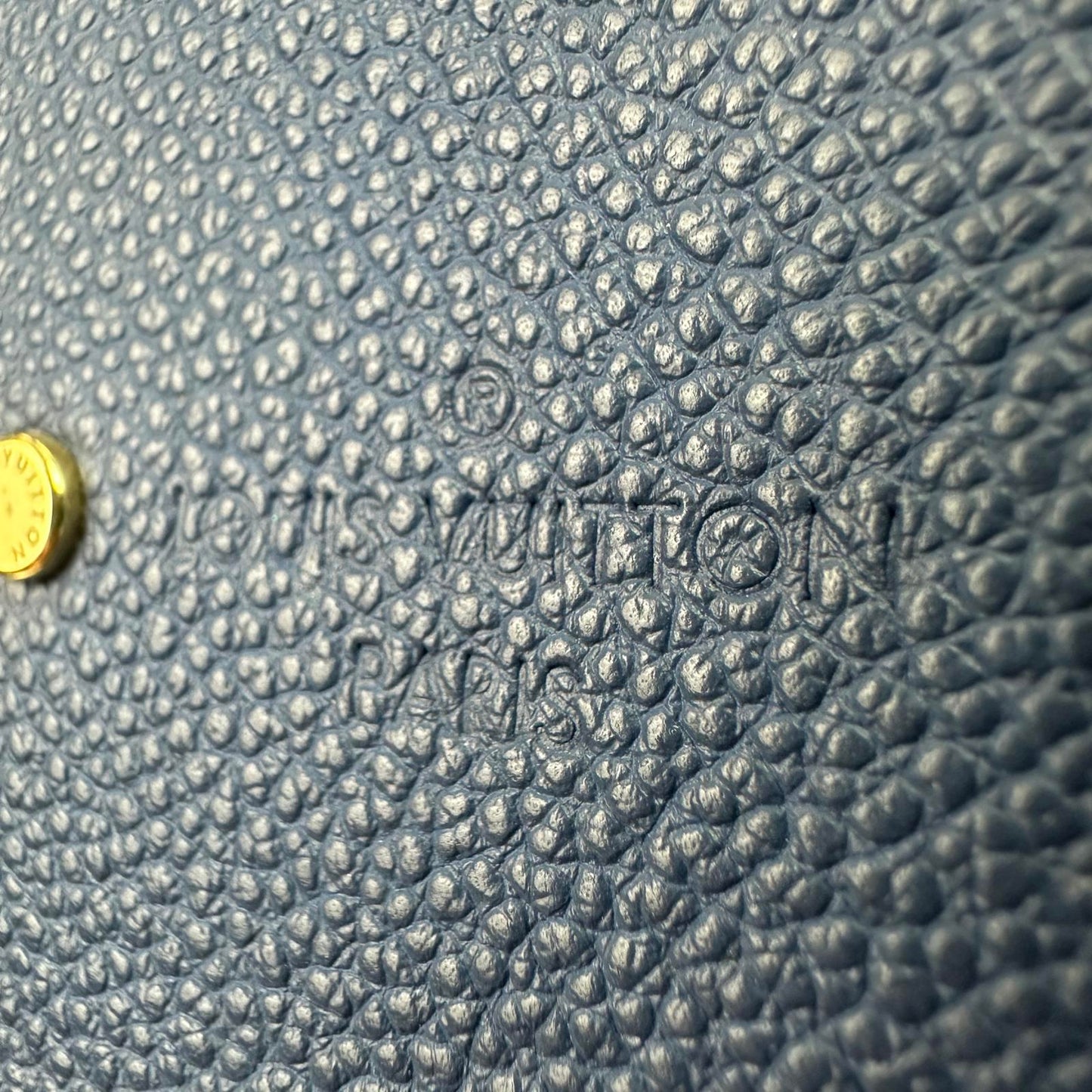 Louis Vuitton Pont Neuf MM Hand Bag