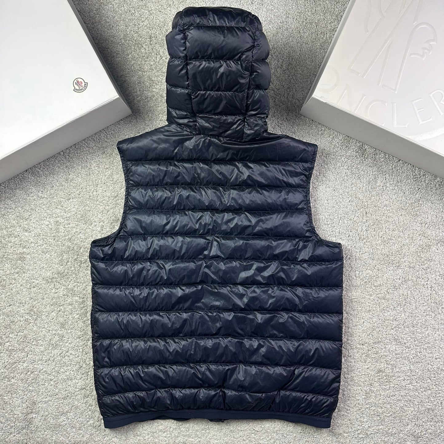 Moncler Laruns - Size 4 (L)