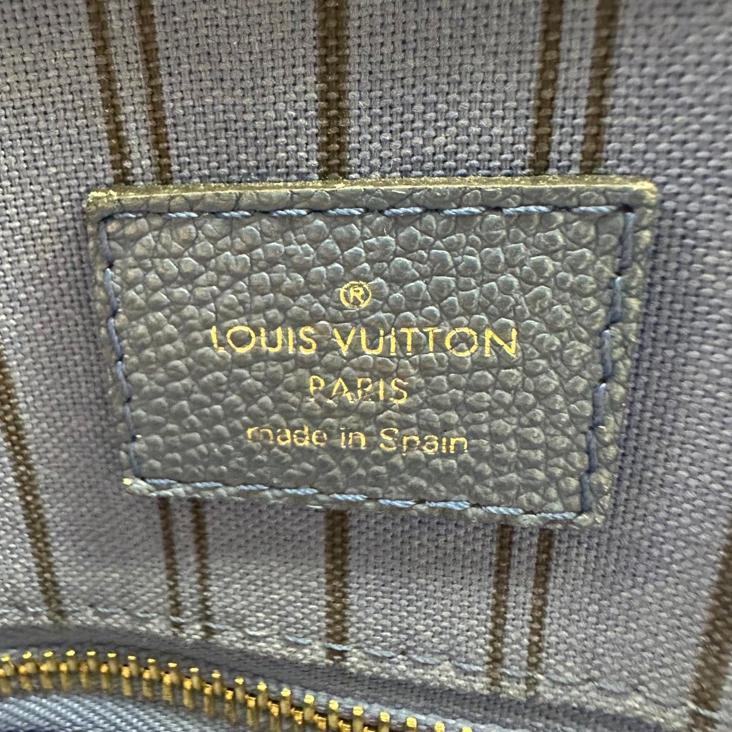 Louis Vuitton Pont Neuf MM Hand Bag