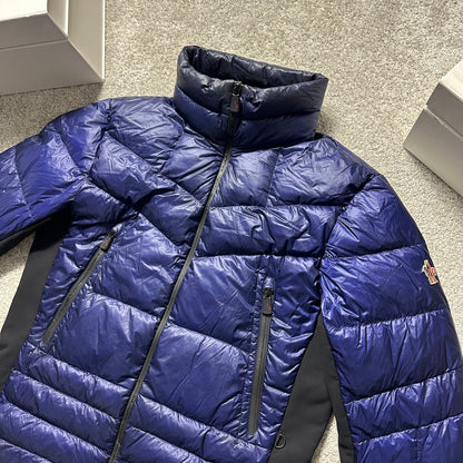 Canmore Blue Size 4 (Fits M)