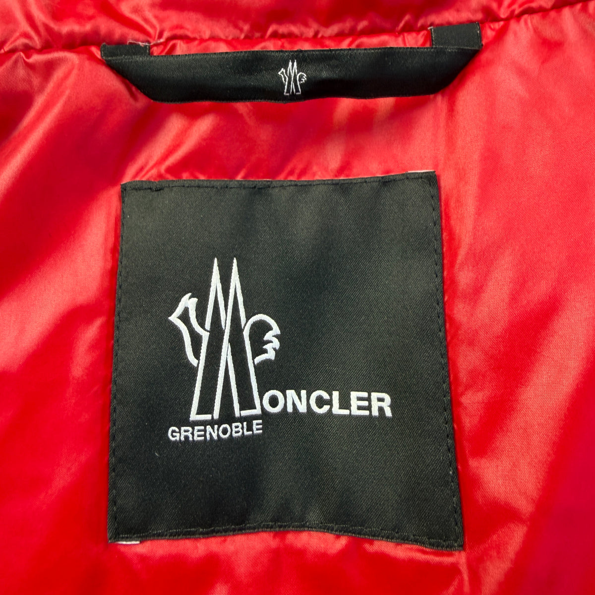 Moncler Arnensee Size 3 (M)