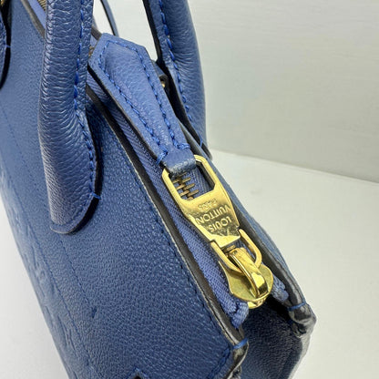 Louis Vuitton Pont Neuf MM Hand Bag