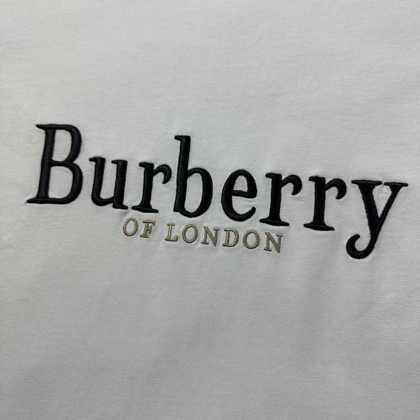 Burberry T-Shirt White - Size S (Fits M)