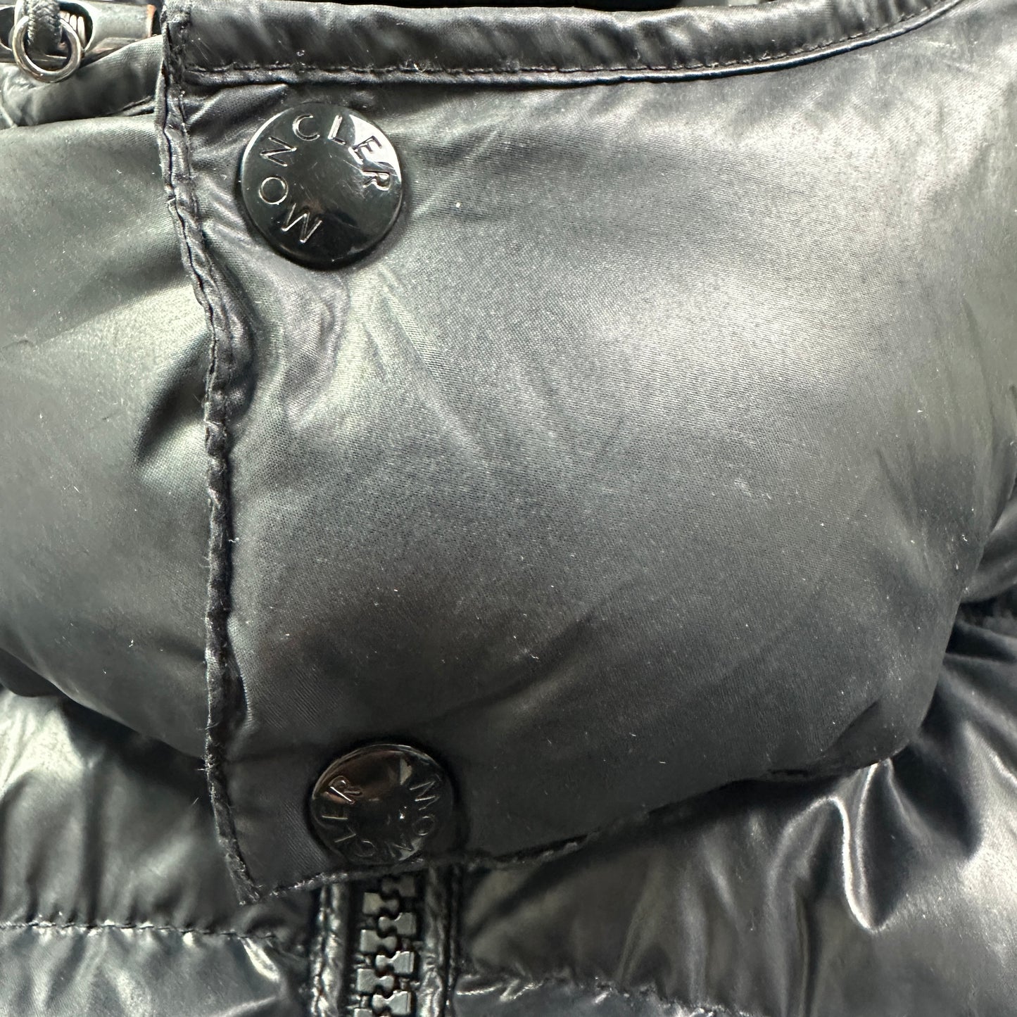 Maya black size 4