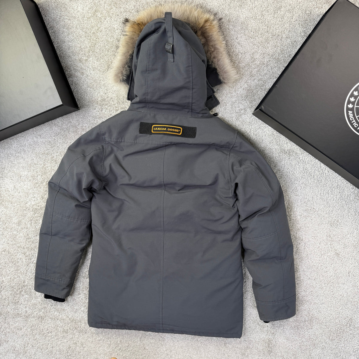 Canada Goose Chateau Size M