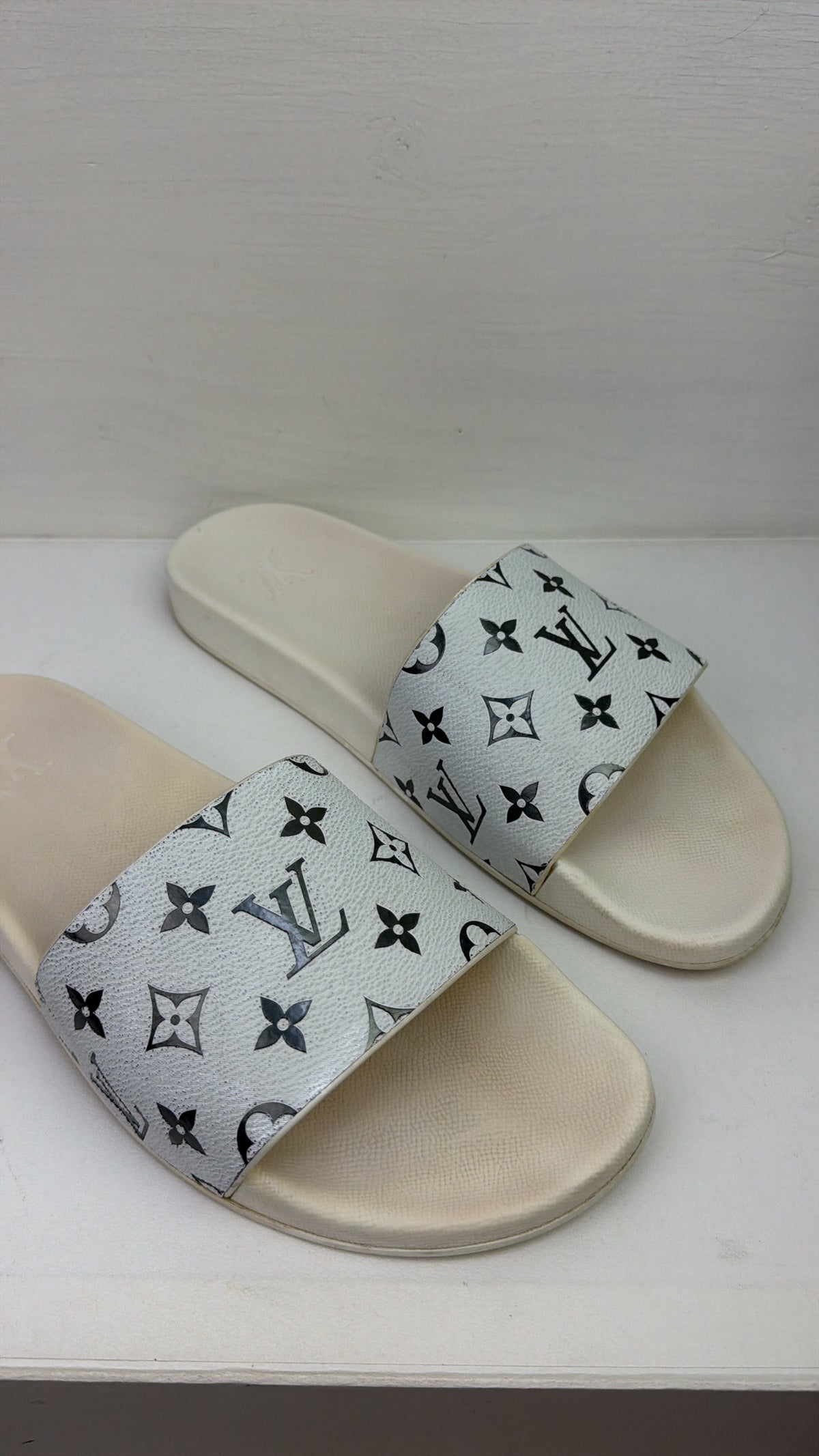 Louis Vuitton Monogram Slides UK 9