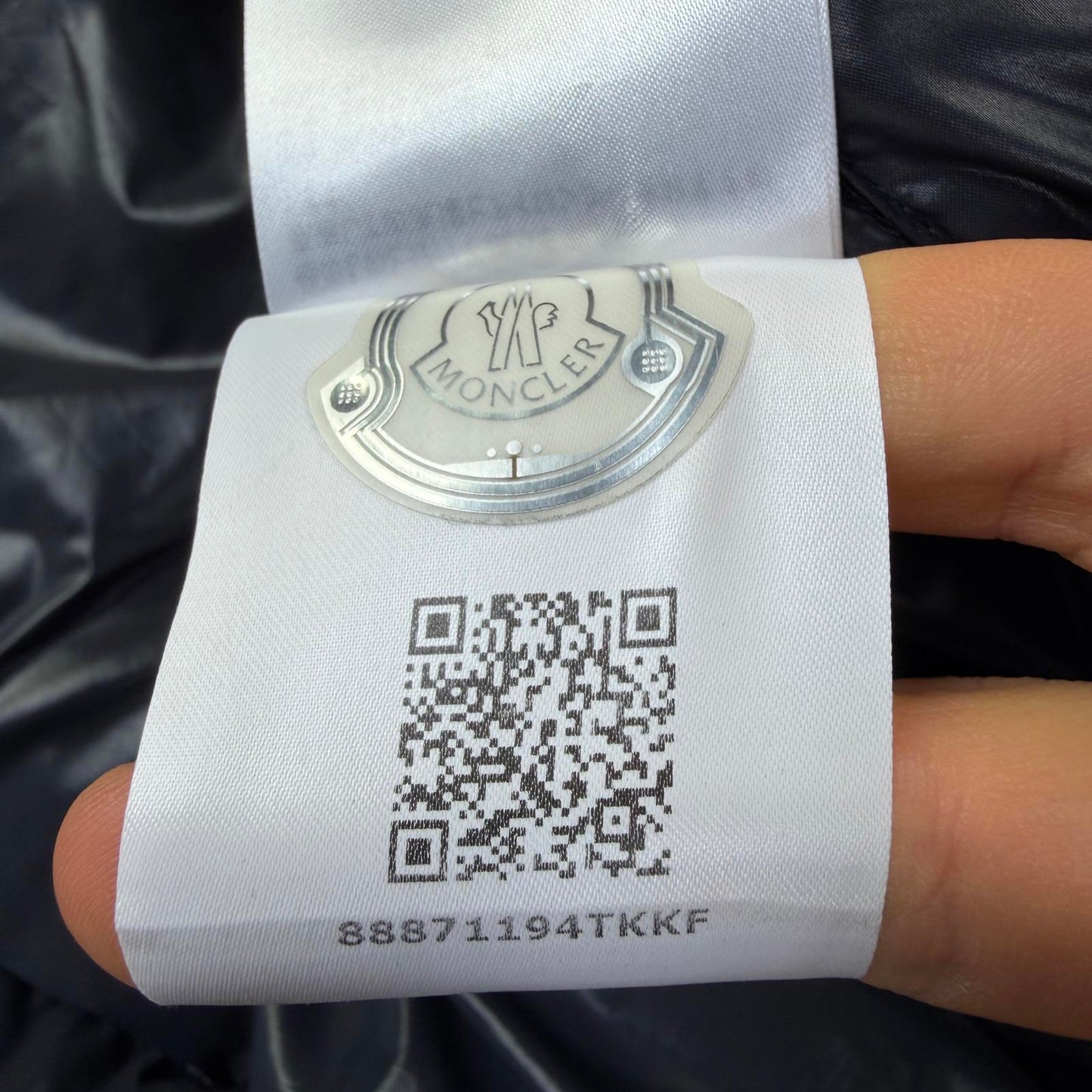 Moncler Ecrins Size 2 With Receipt