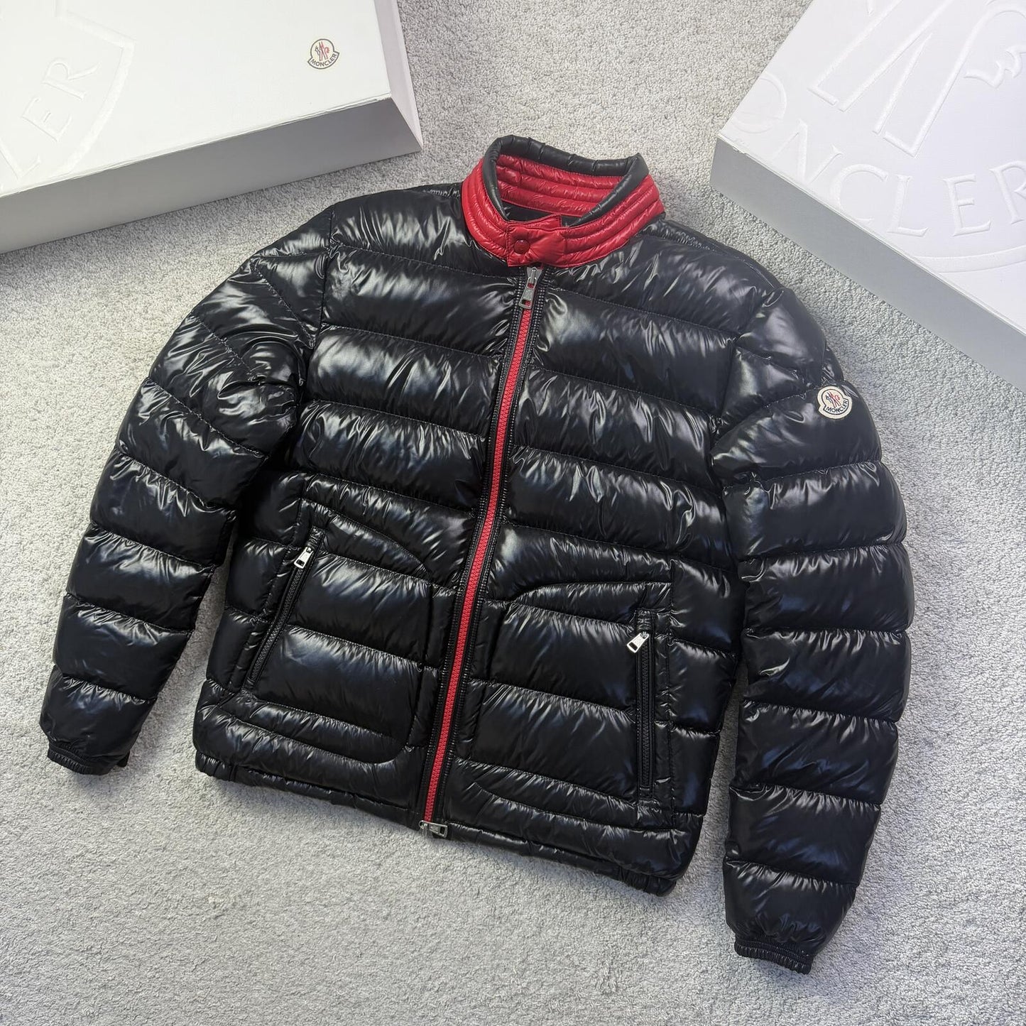 Moncler Aubert Size 4 M/L