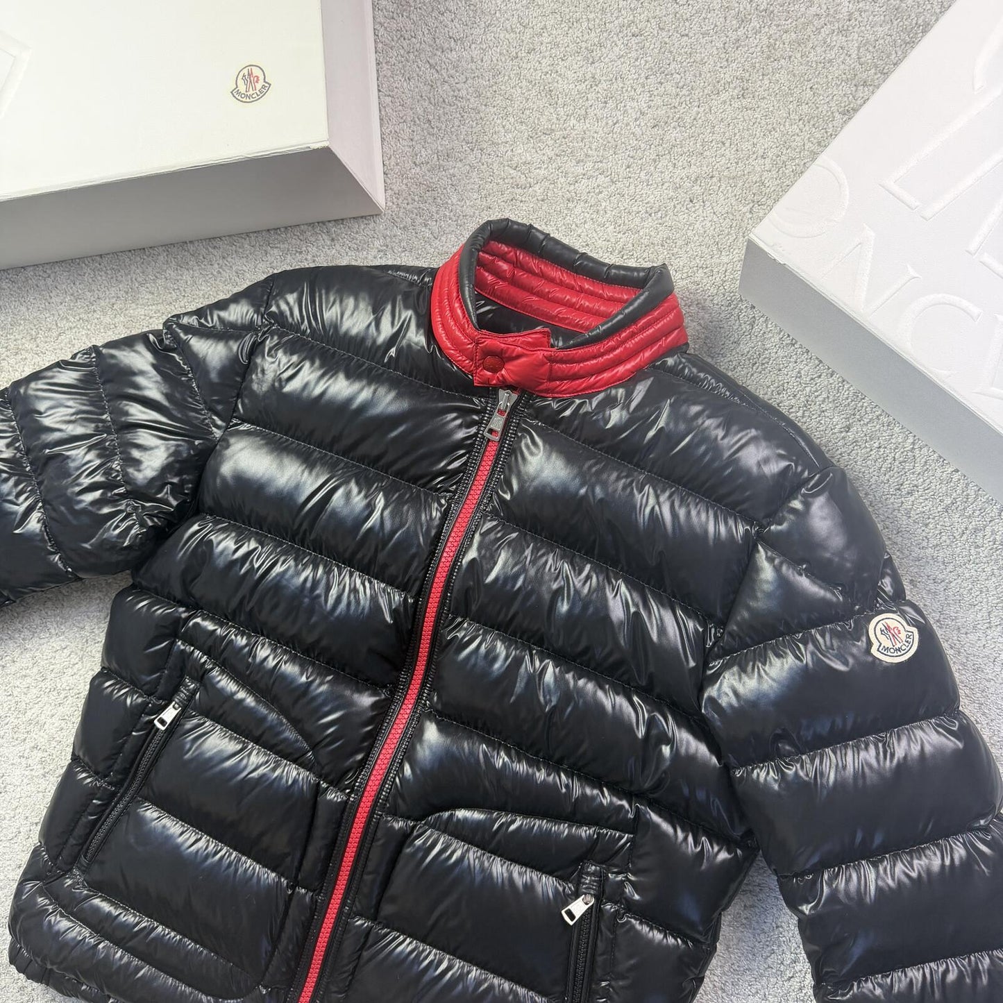 Moncler Aubert Size 4 M/L