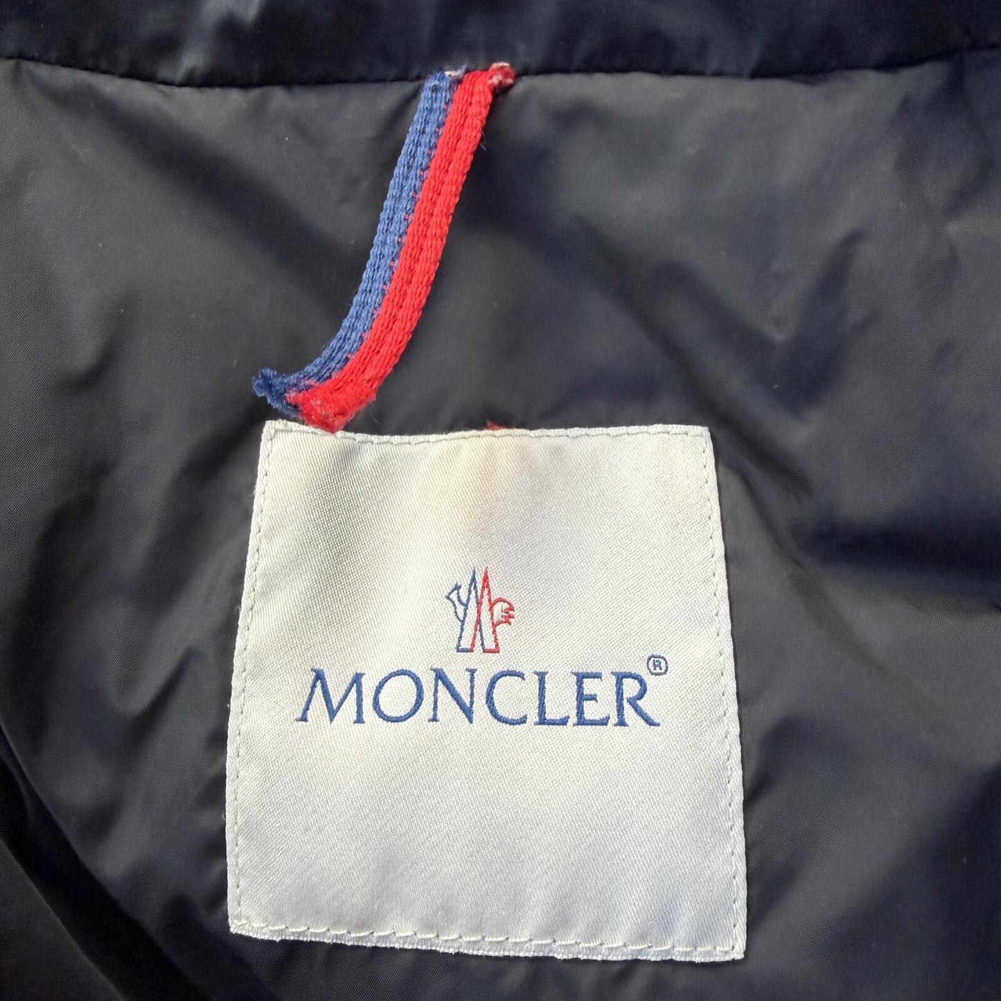Moncler Women’s Lanoux Size 4 UK 12/14