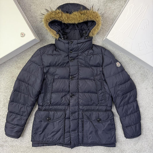 Moncler Cluny Size 4 Large