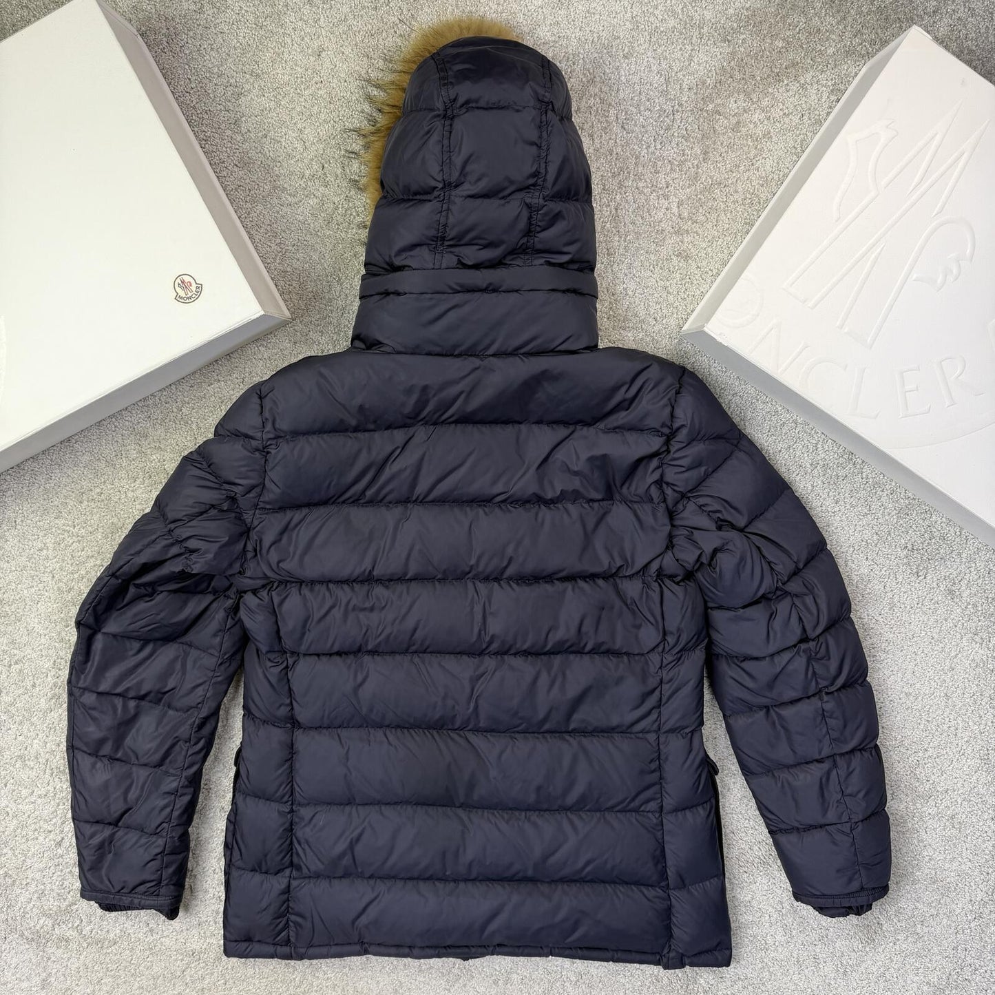 Moncler Cluny Size 4 Large