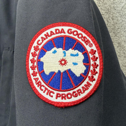 Canada Goose Chateau Size M