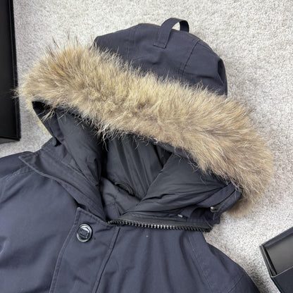 Canada Goose Chateau Size M