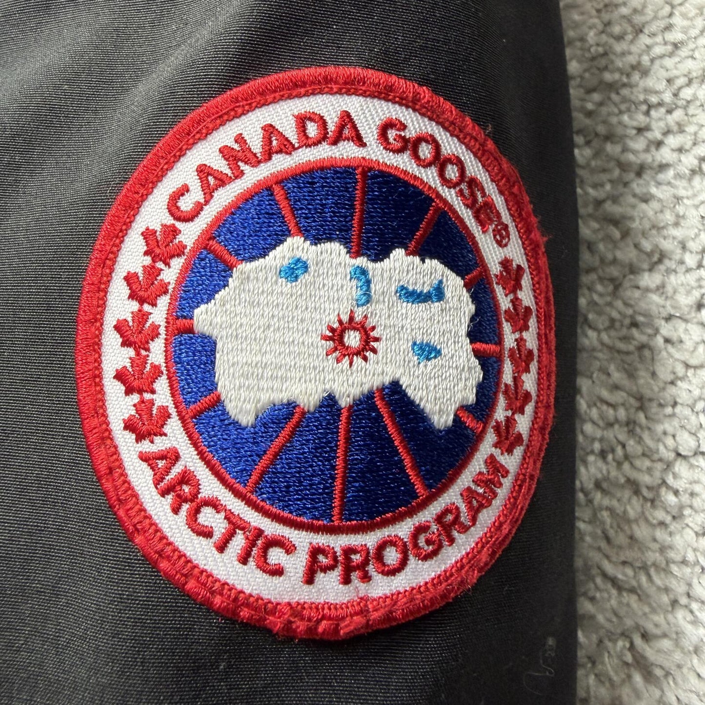Canada Goose Chateau Size S