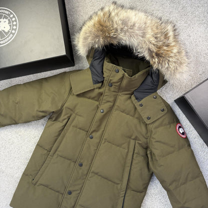 Canada Goose Wyndham Size S
