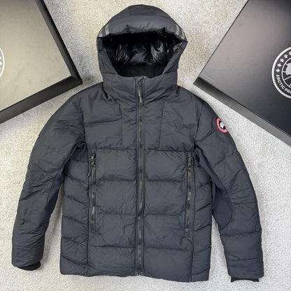 Canada Goose Hybridge Size XL