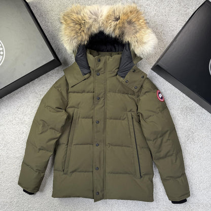 Canada Goose Wyndham Size M
