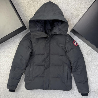 Canada Goose MacMillan Size S