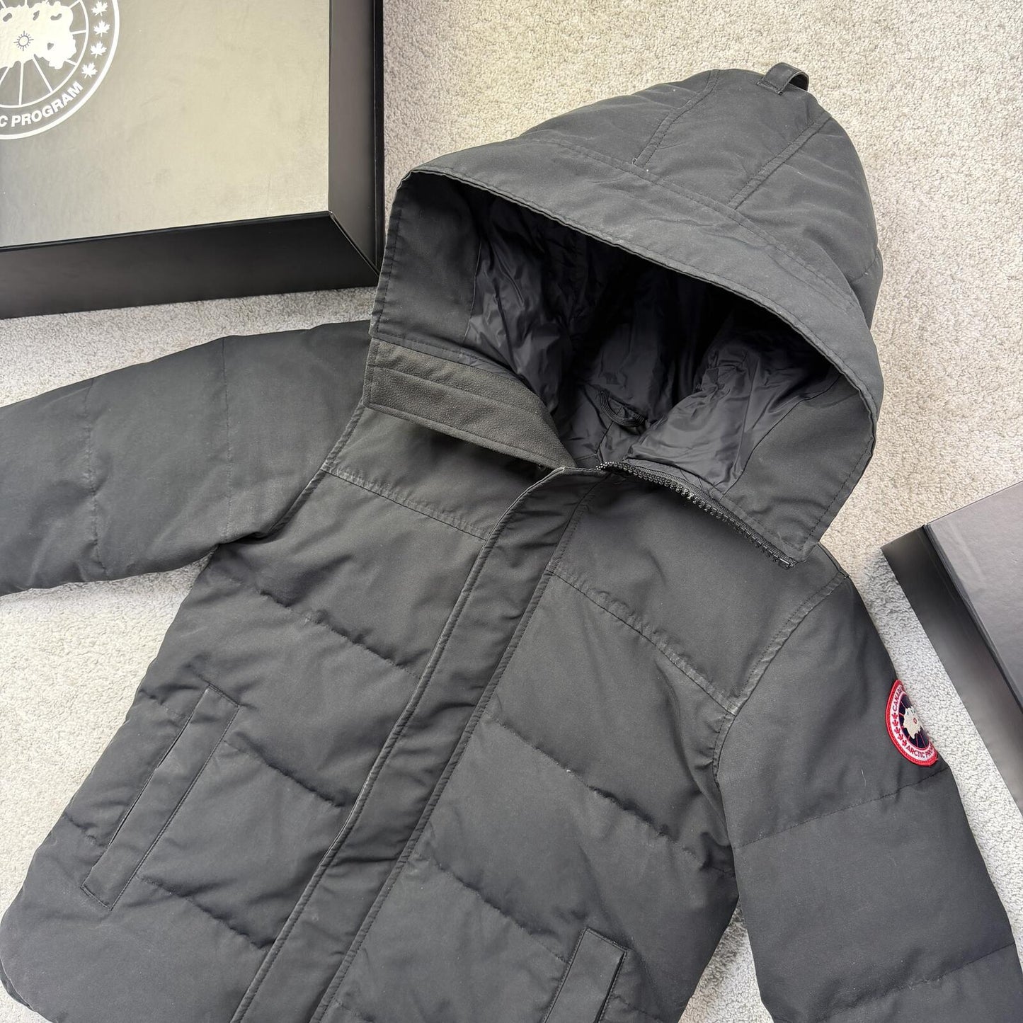 Canada Goose MacMillan Size S