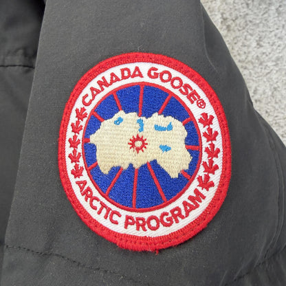 Canada Goose MacMillan Size S