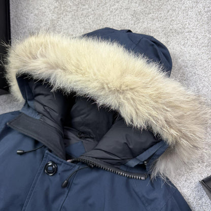 Canada Goose Chateau Parka Size M