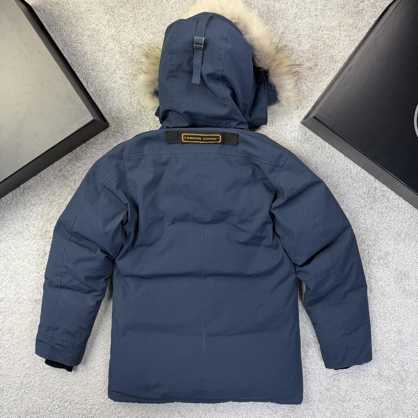 Canada Goose Chateau Parka Size M