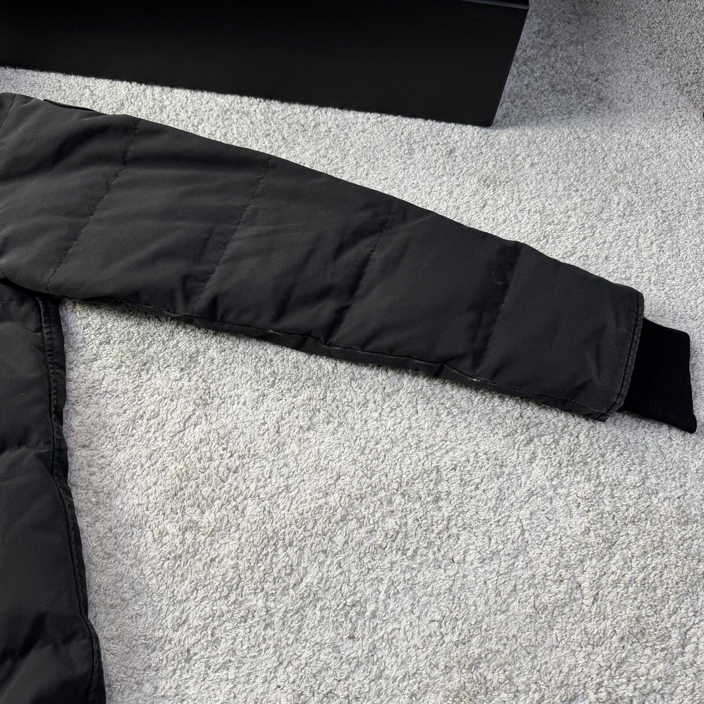 Canada Goose Wyndham Size S