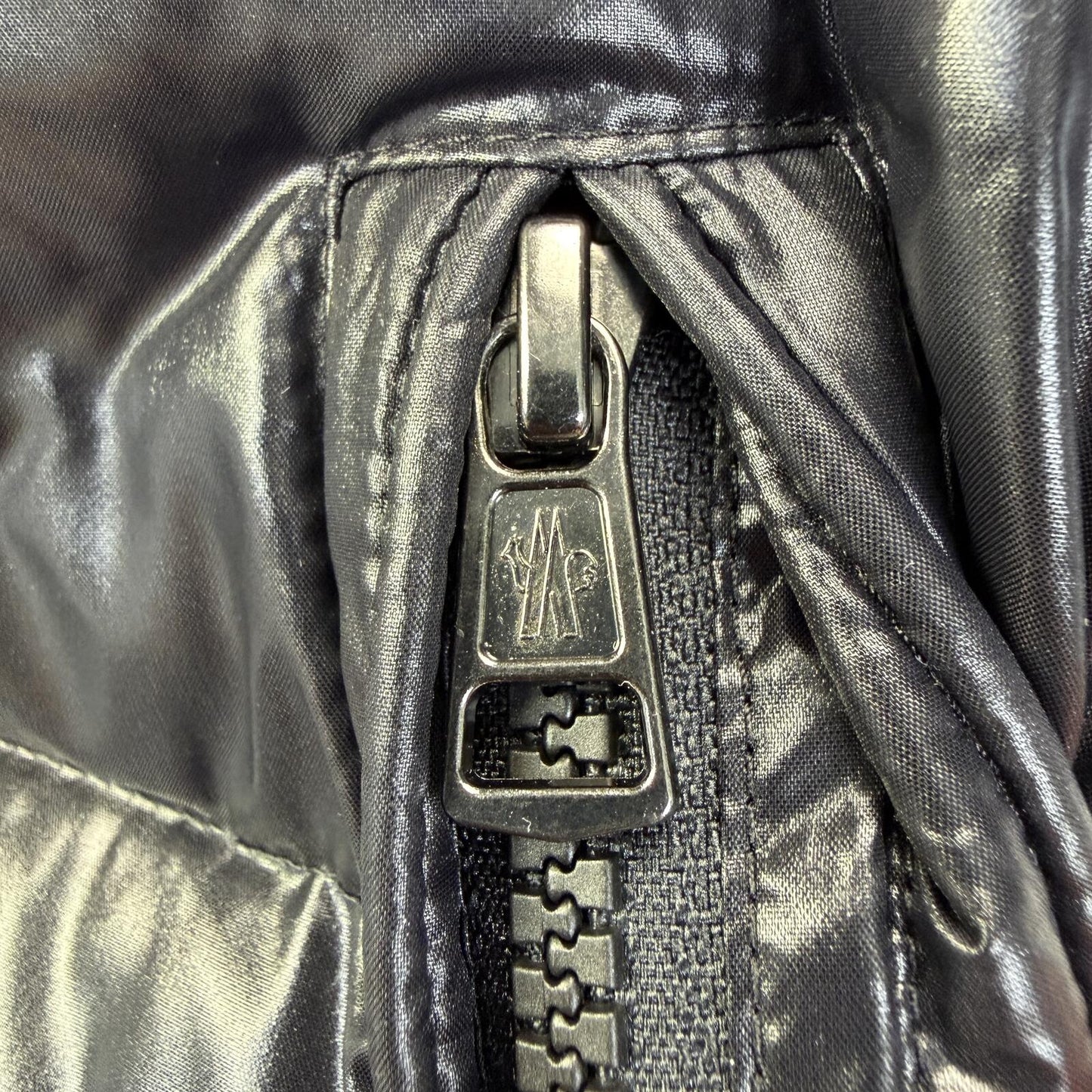 Moncler Maya Size 4 L BNWT