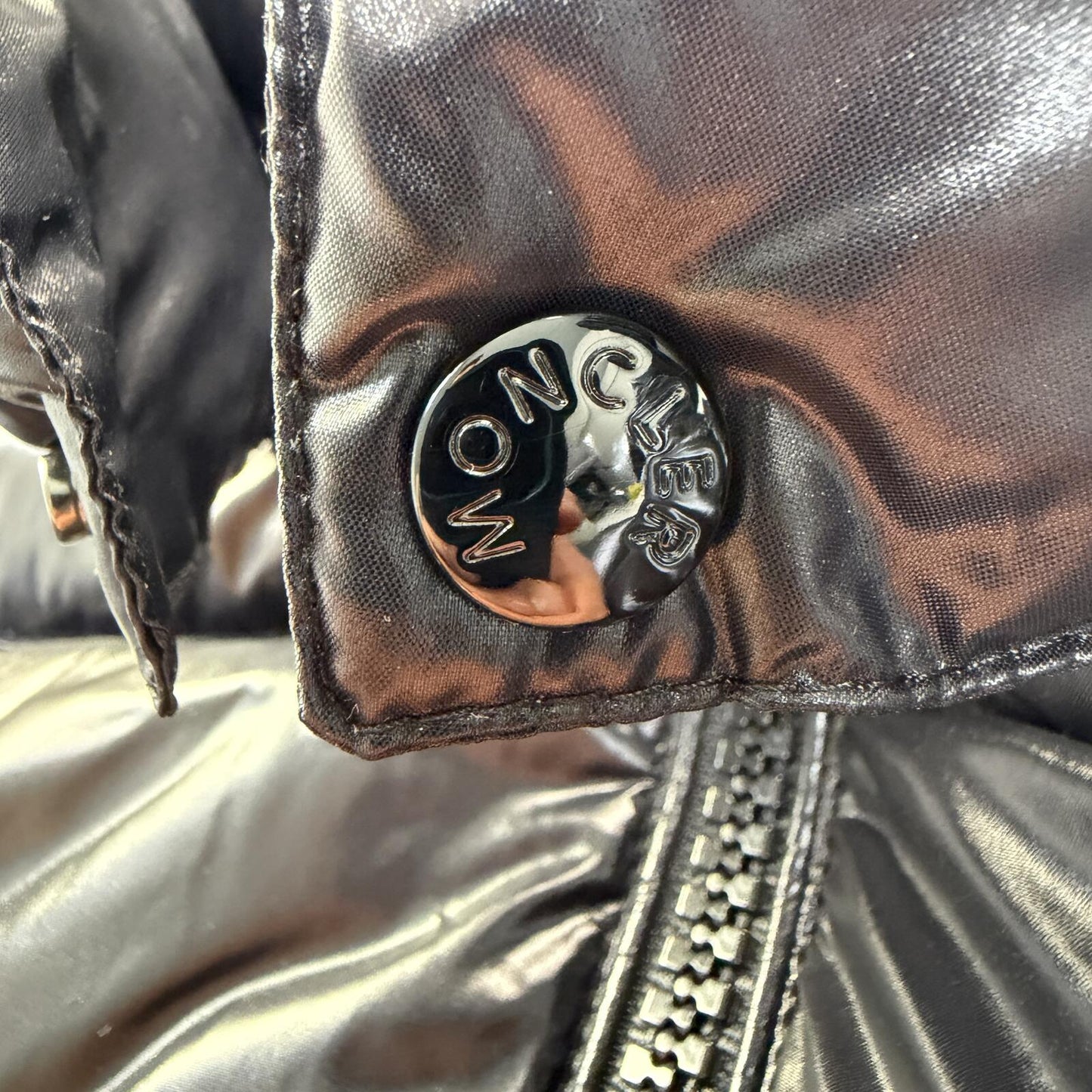 Moncler Maya Size 4 L BNWT