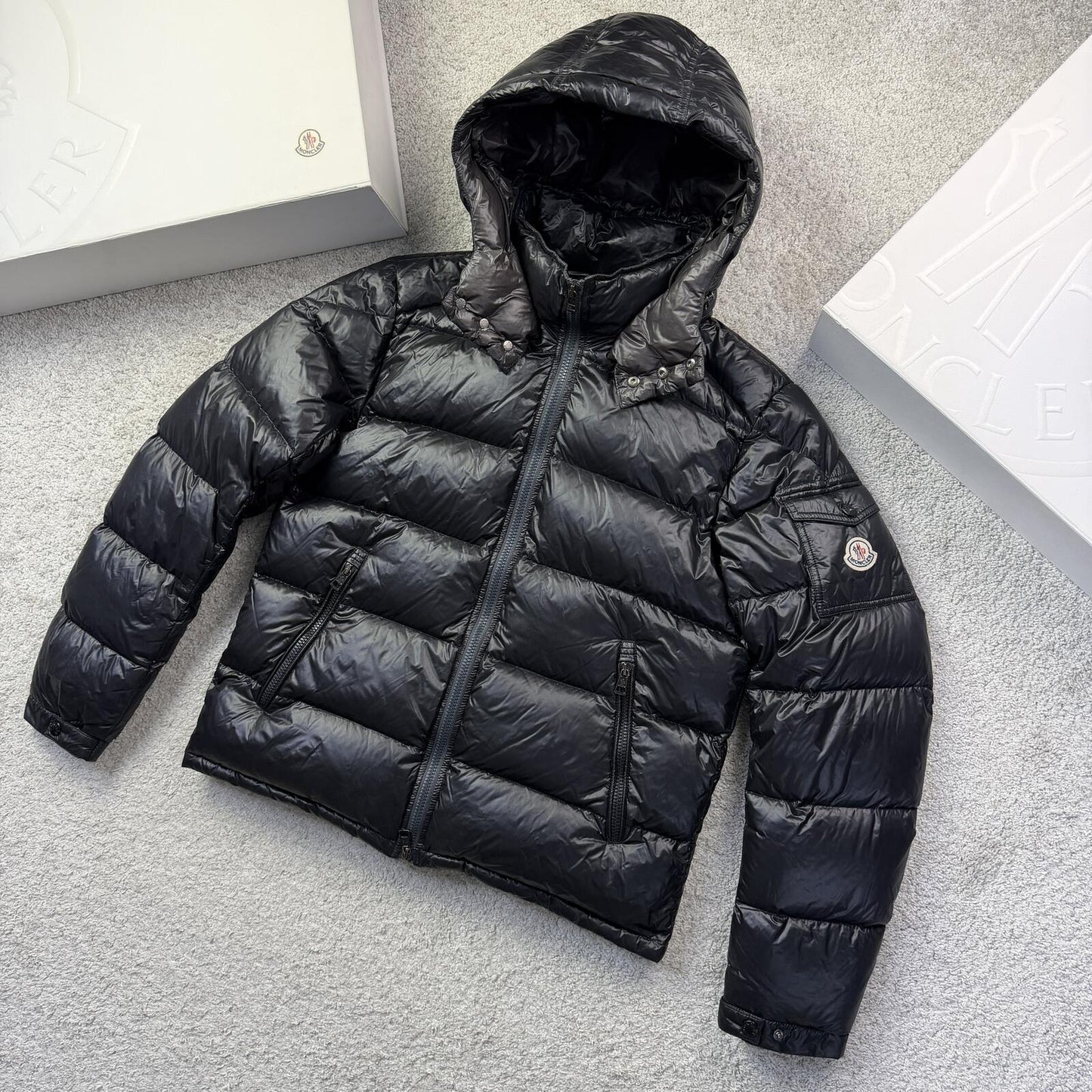Moncler Zin Size 2 Small/Medium