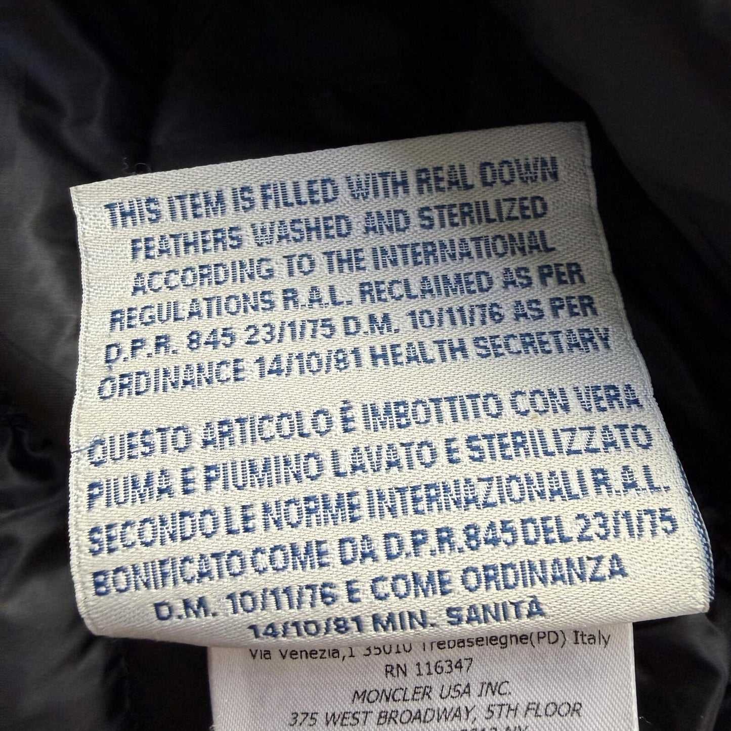 Moncler Douret Jacket Size 2 Small