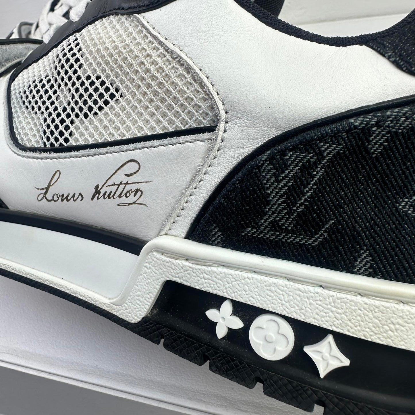 Louis Vuitton Denim Trainers LV 7 Fit UK 8