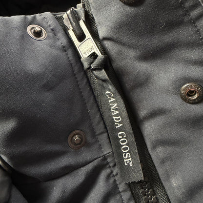 Canada Goose Wyndham Parka Size Small