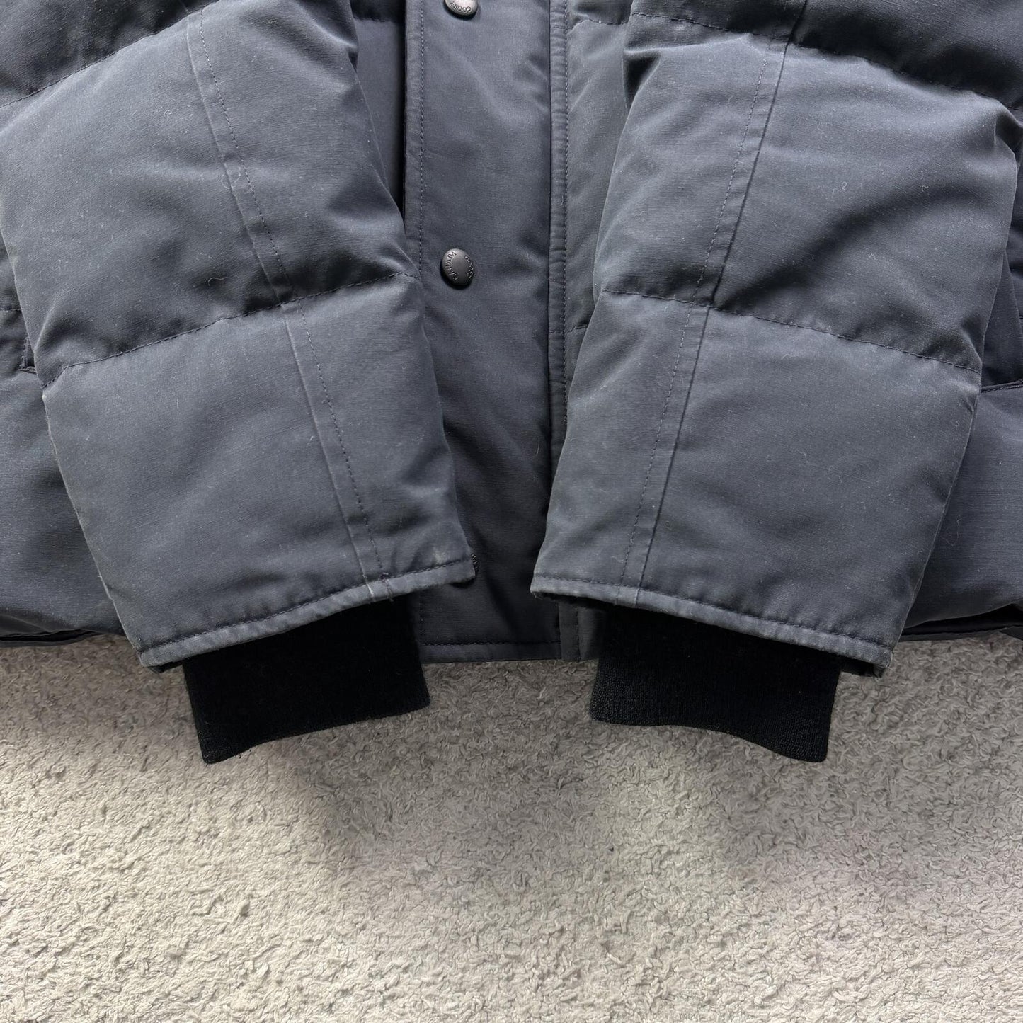 Canada Goose Wyndham Parka Size Small