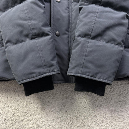 Canada Goose Wyndham Parka Size Small