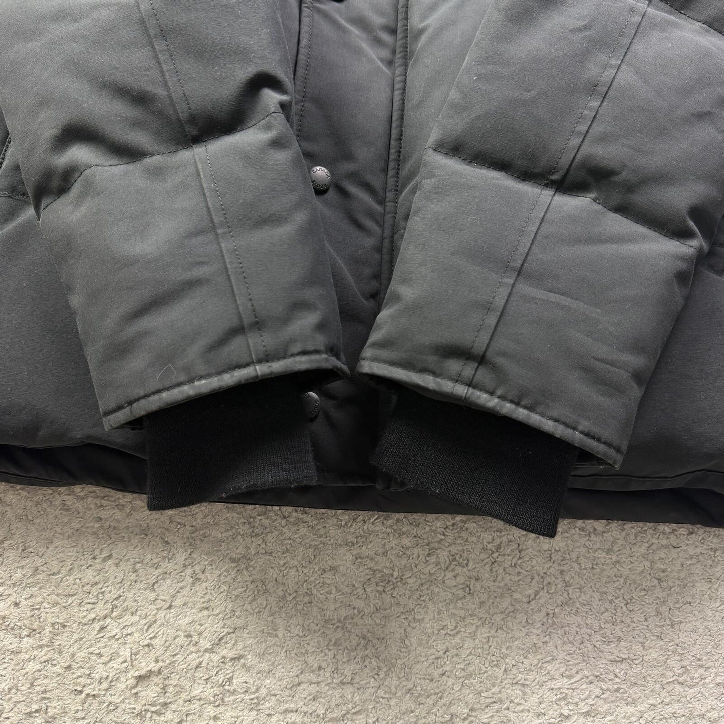Canada Goose Wyndham Parka Size XL