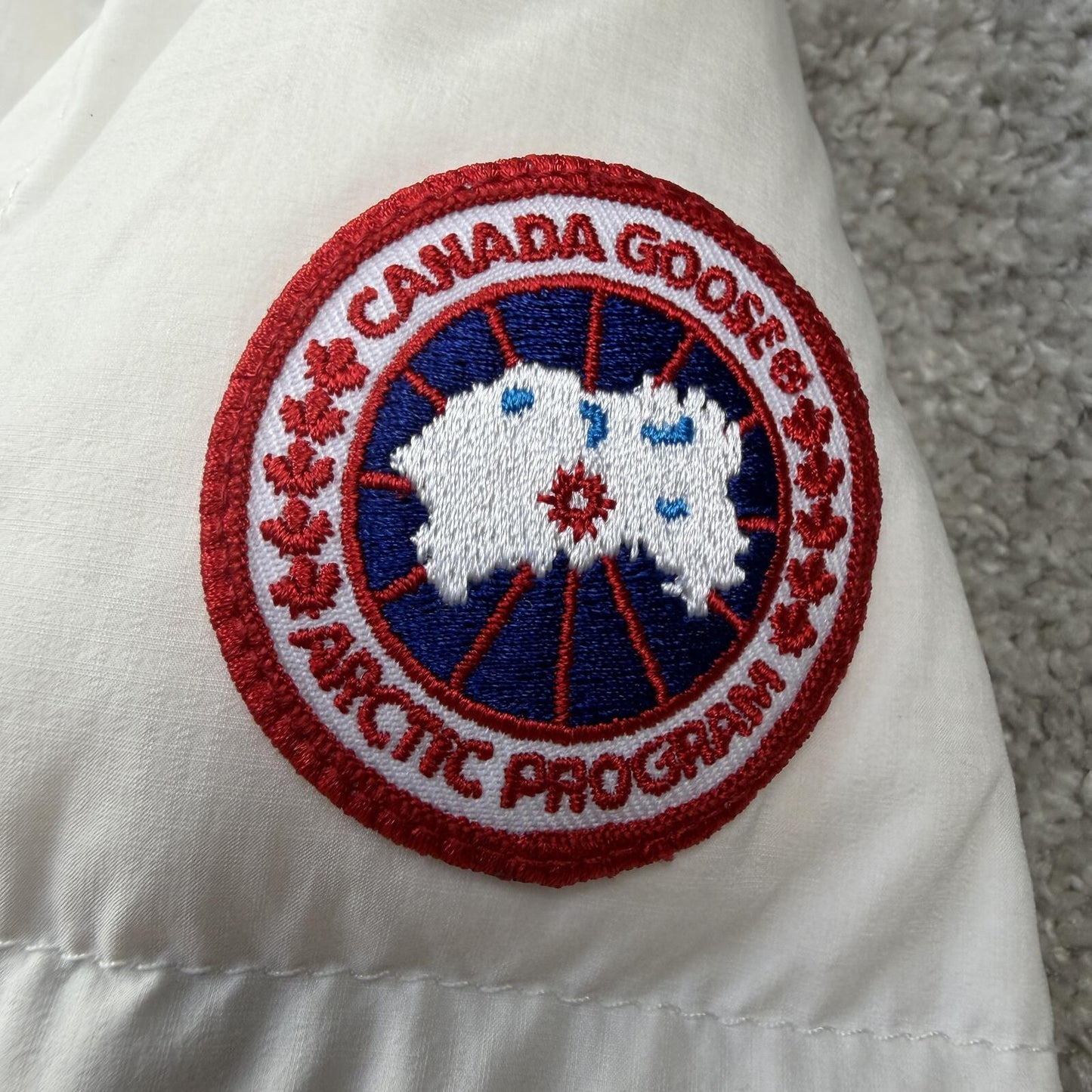 Canada Goose Women’s Alliston Size XS UK 6/8