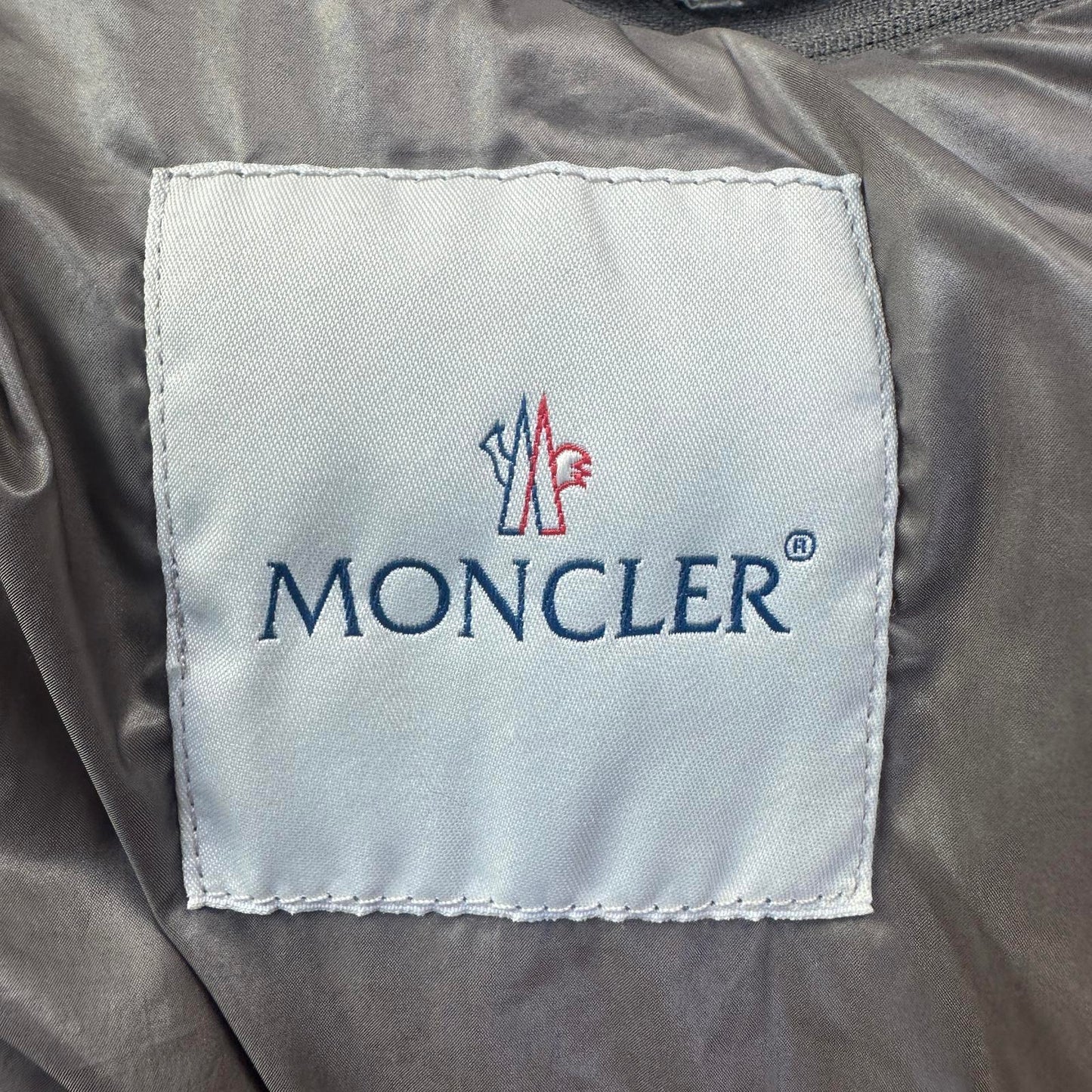 Moncler Zin Size 5 Fits M/L