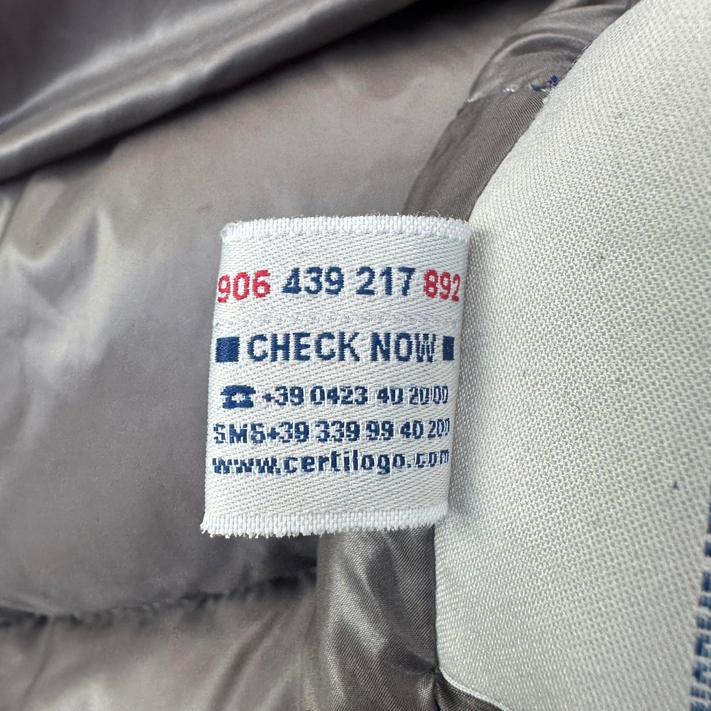 Moncler Zin Size 5 Fits M/L