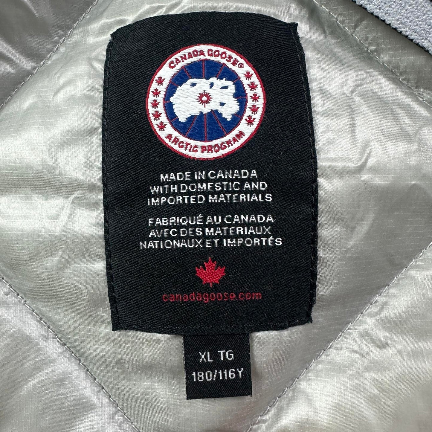 Canada Goose Crofton Size XL